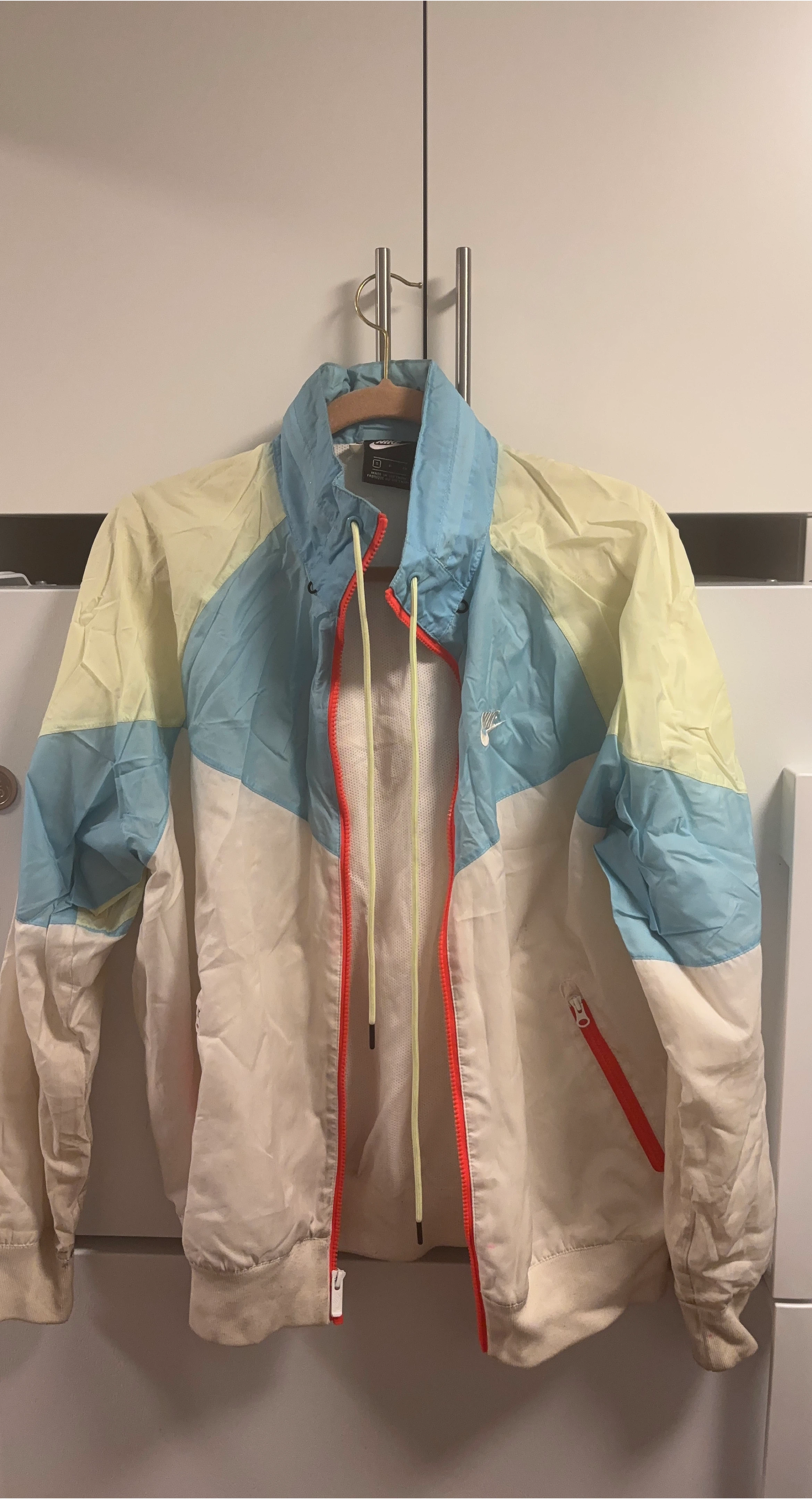 Nike Windrunner Jacket - Size S