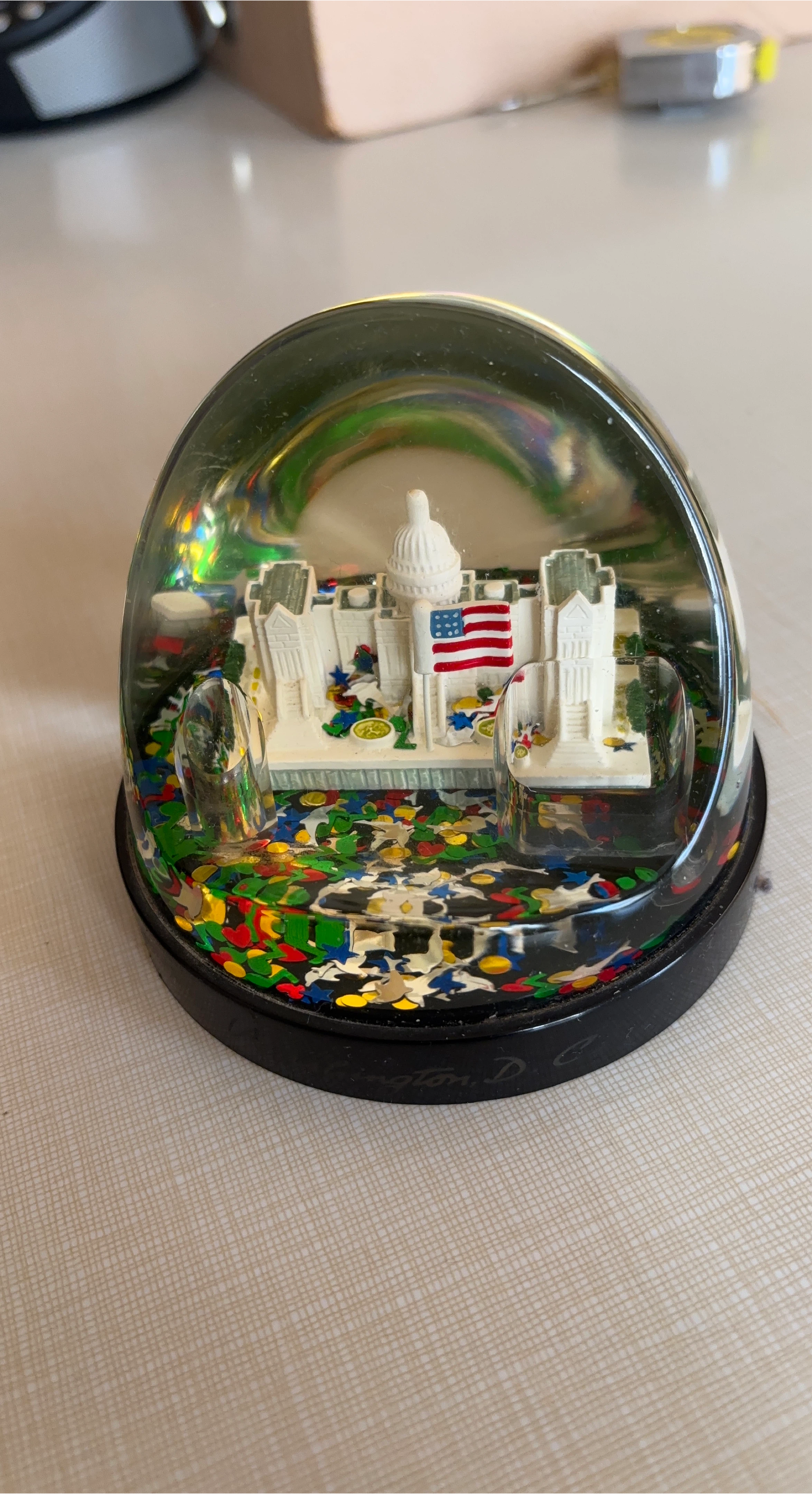 🥕Washington DC Capitol Building Snow Globe