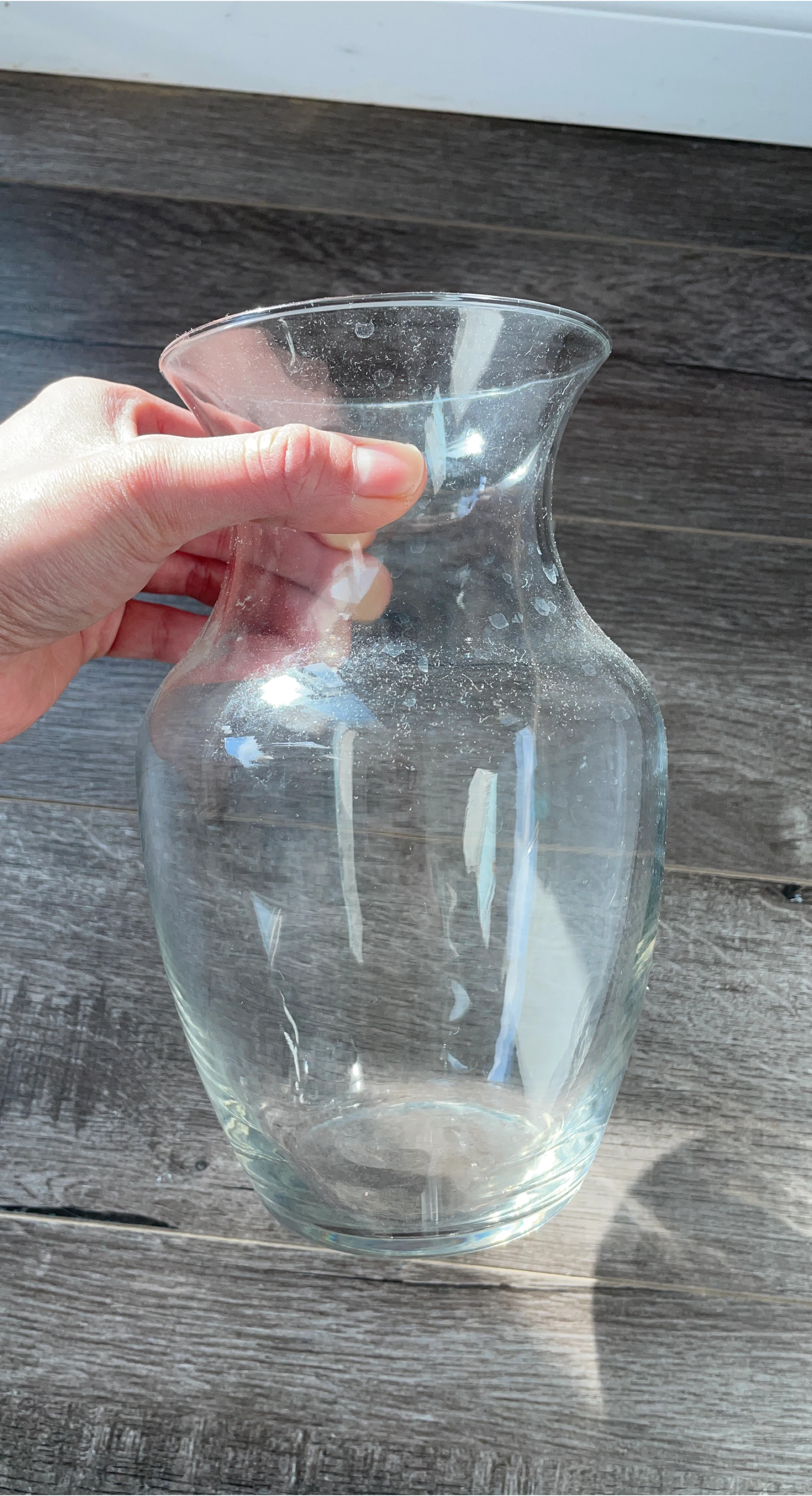 Clear Glass Vase - photo 3