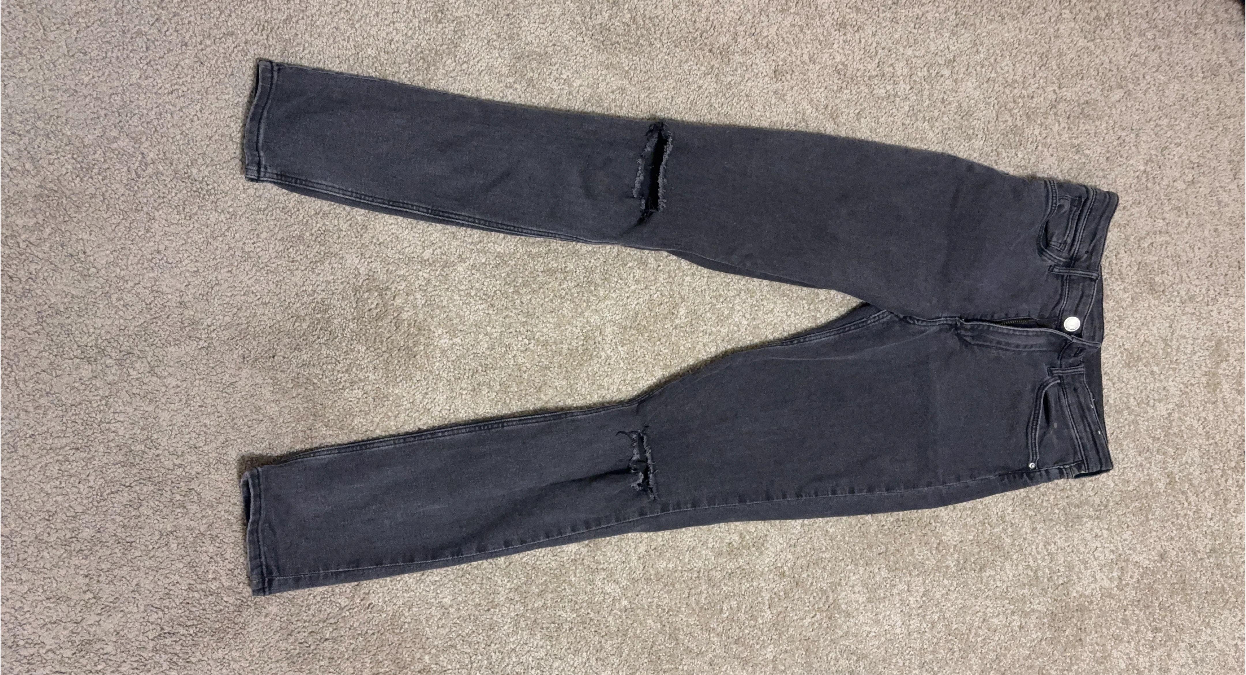 Ripped Black Jeans