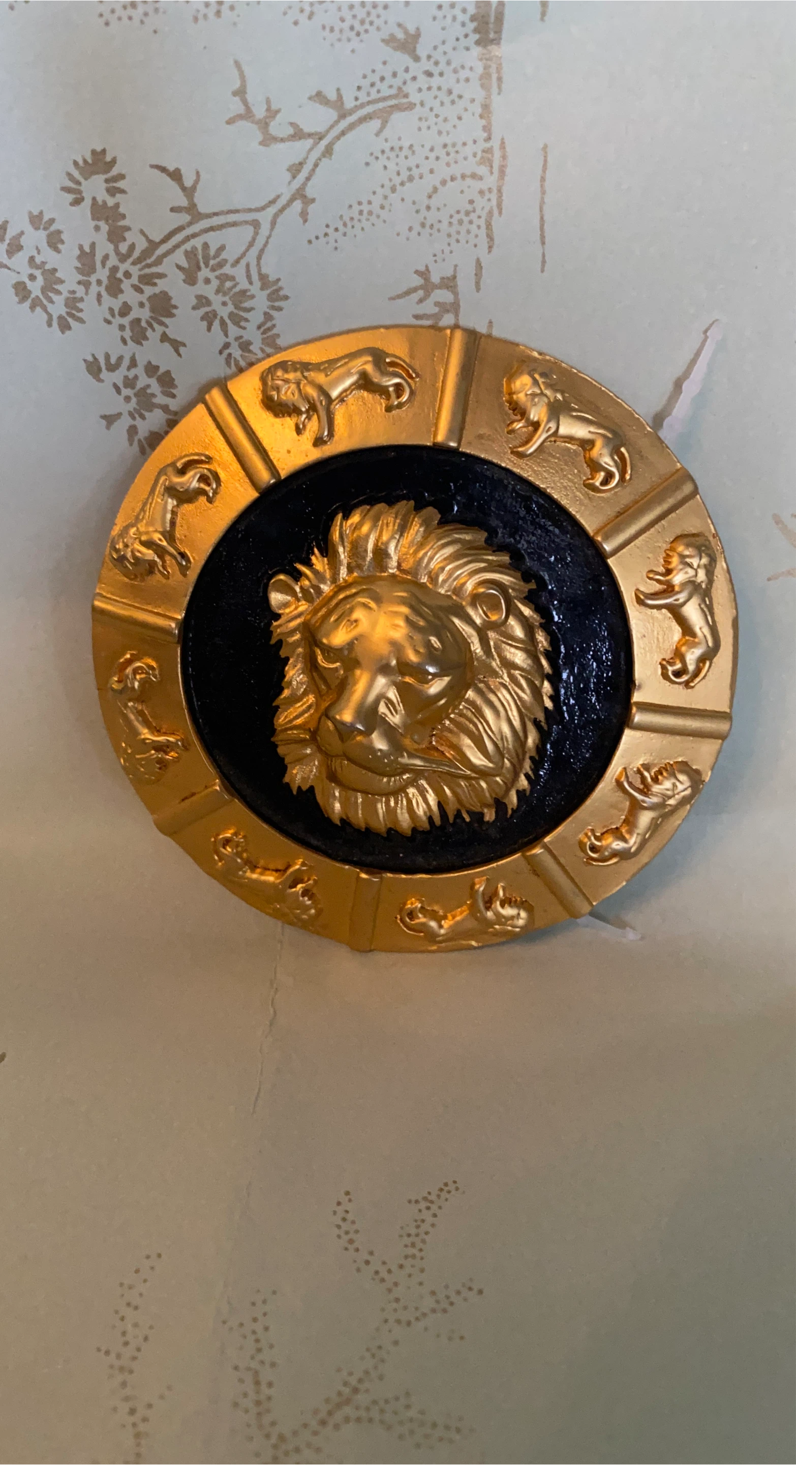 Lion Head Gold Tone  for a Belt