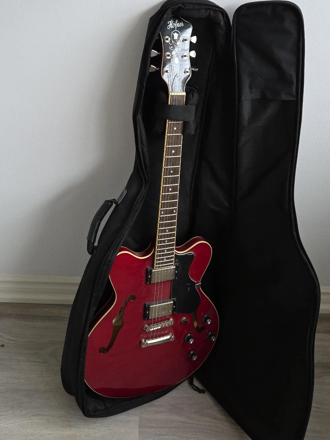 Hofner Red Electric Guitar w/ Case