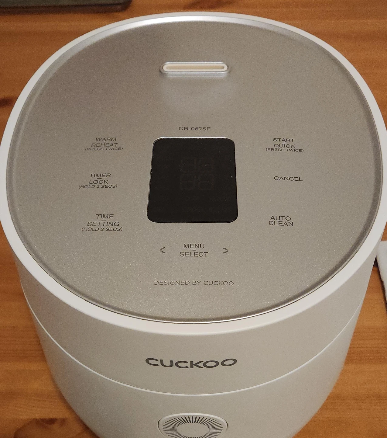 Cuckoo CR-0675F Rice Cooker
