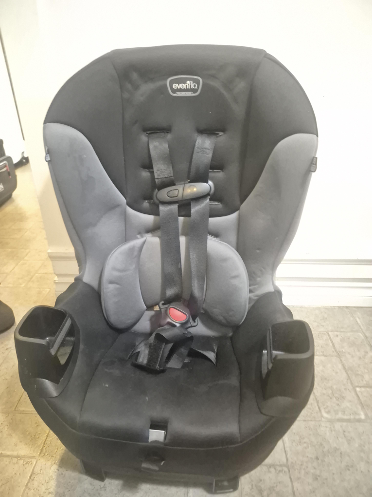 Evenflo Car Seat