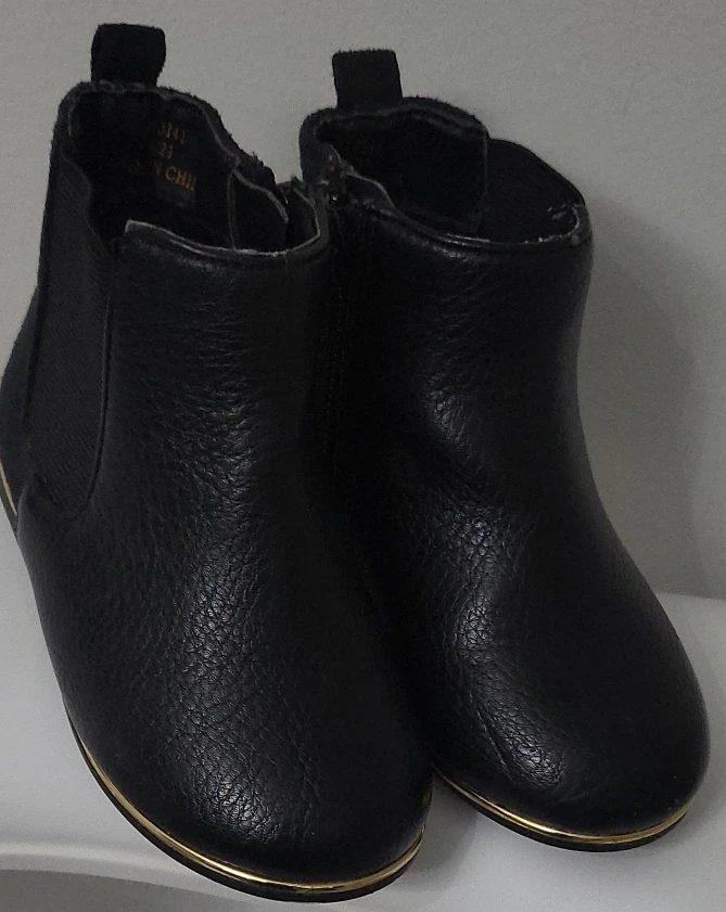 River Island Black Toddler Boots - Size 4