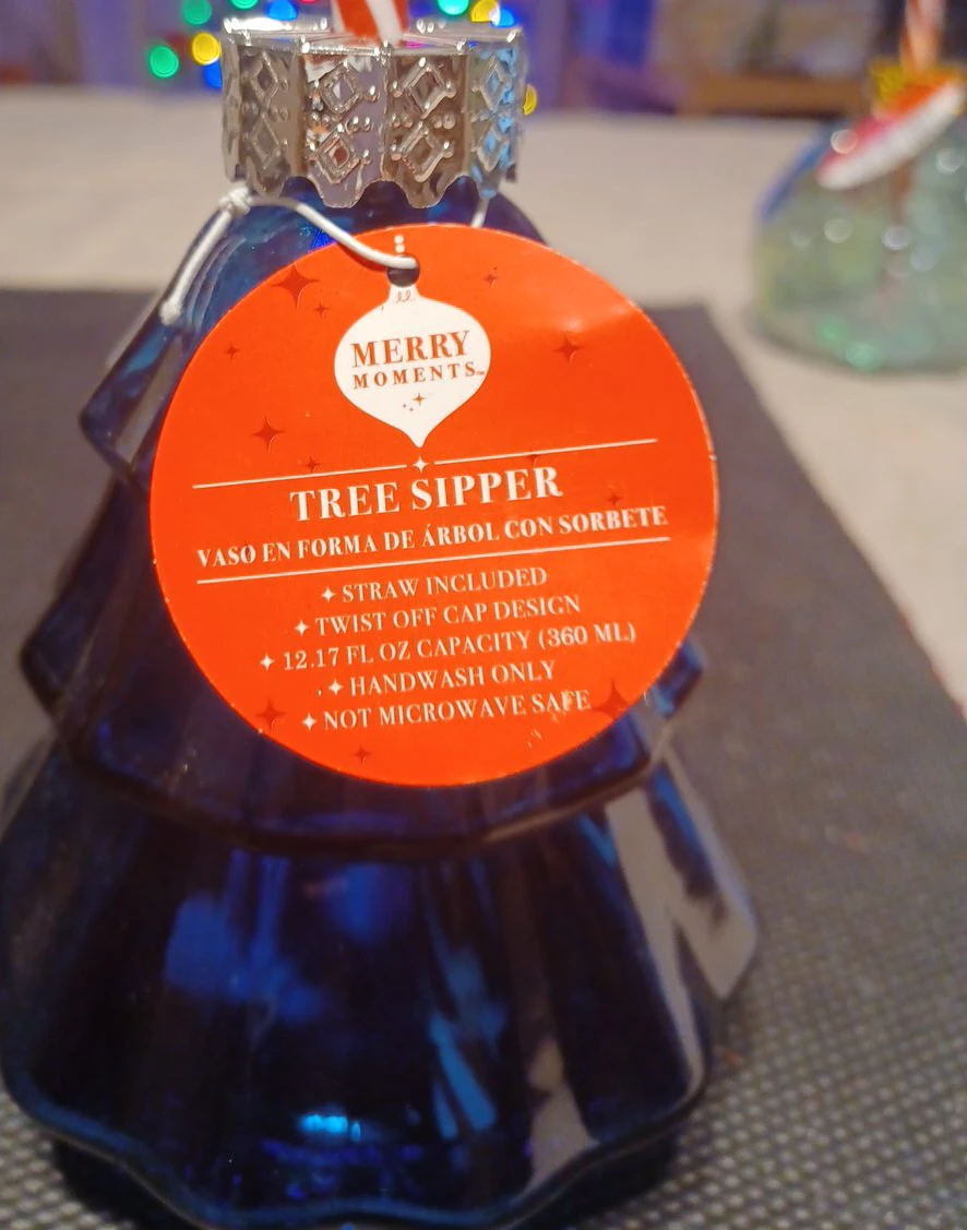 Merry Moments Tree Sipper