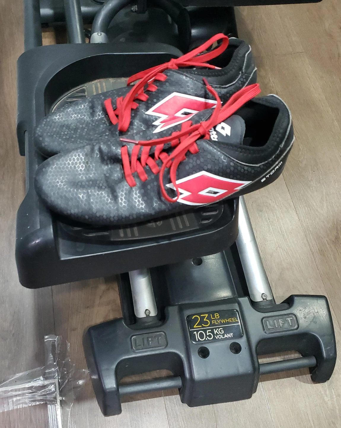 Lotto Storm Soccer Cleats - Men's US 11