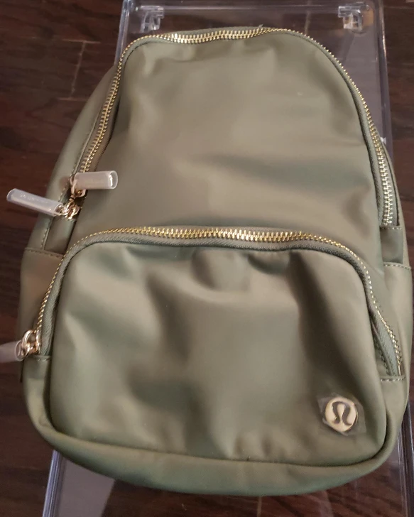 New Lululemon Everywhere Sling Bag Olive Green