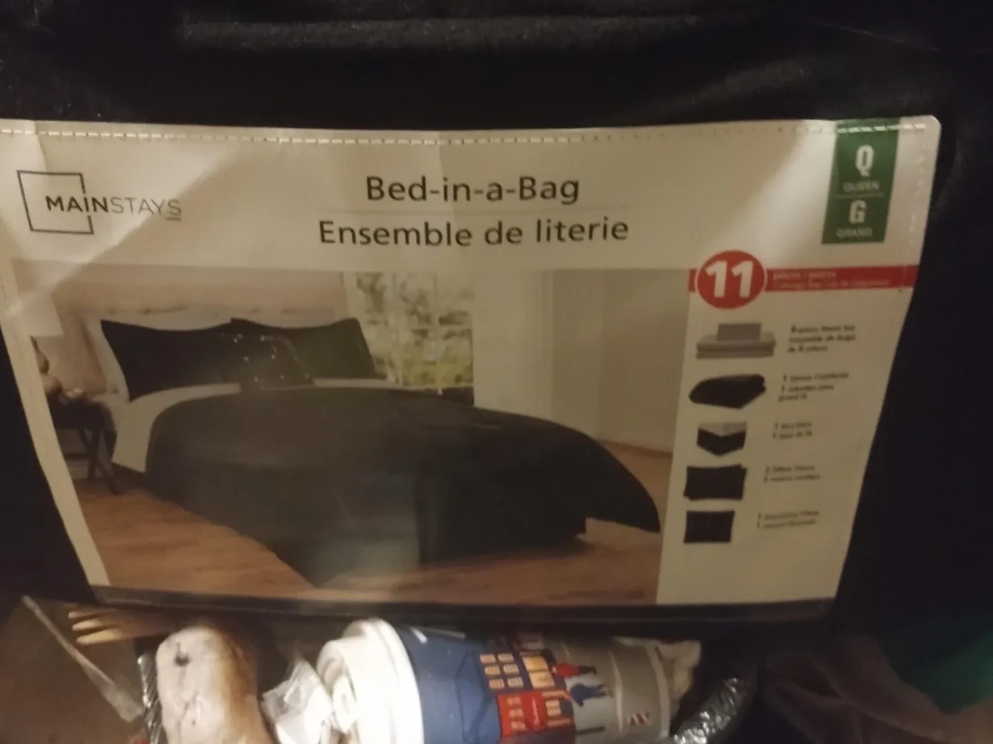 Mainstays Queen Bed-in-a-Bag - 11 Piece Set
