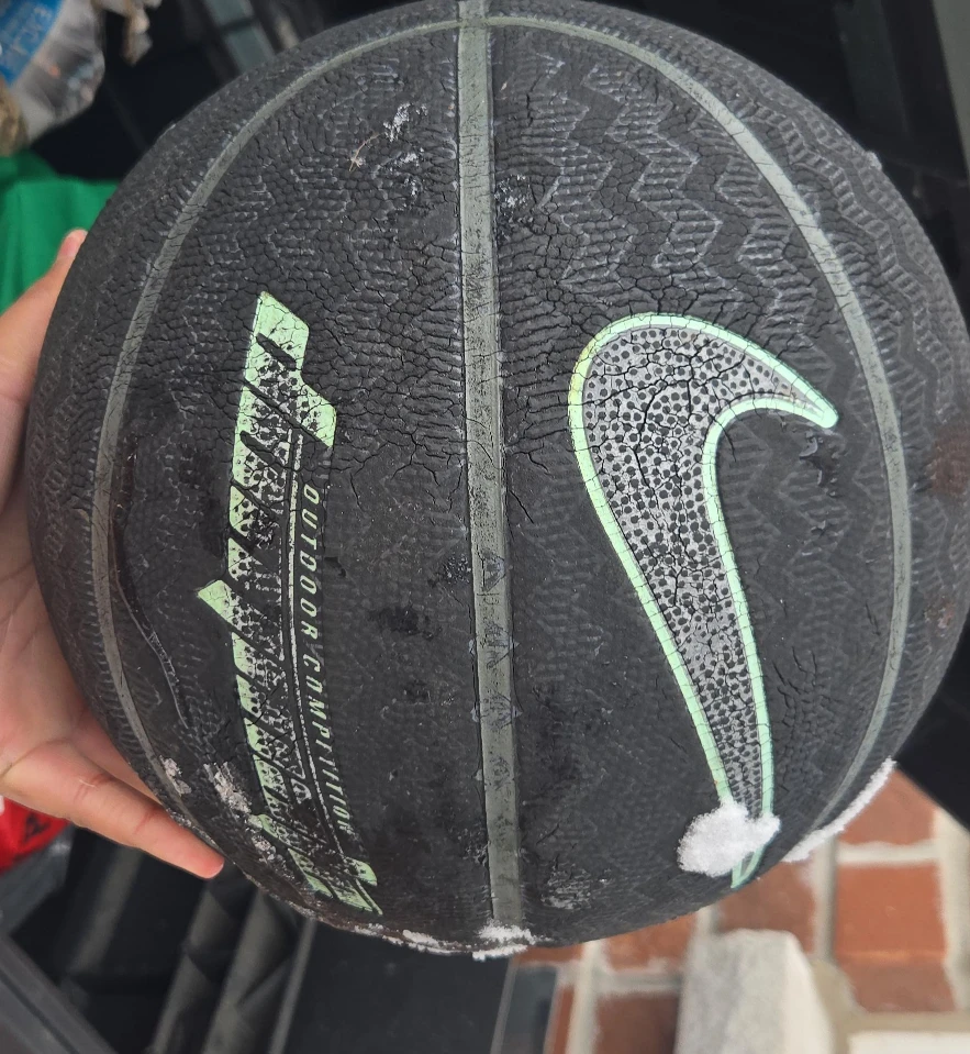 Nike Outdoor Competition Basketball