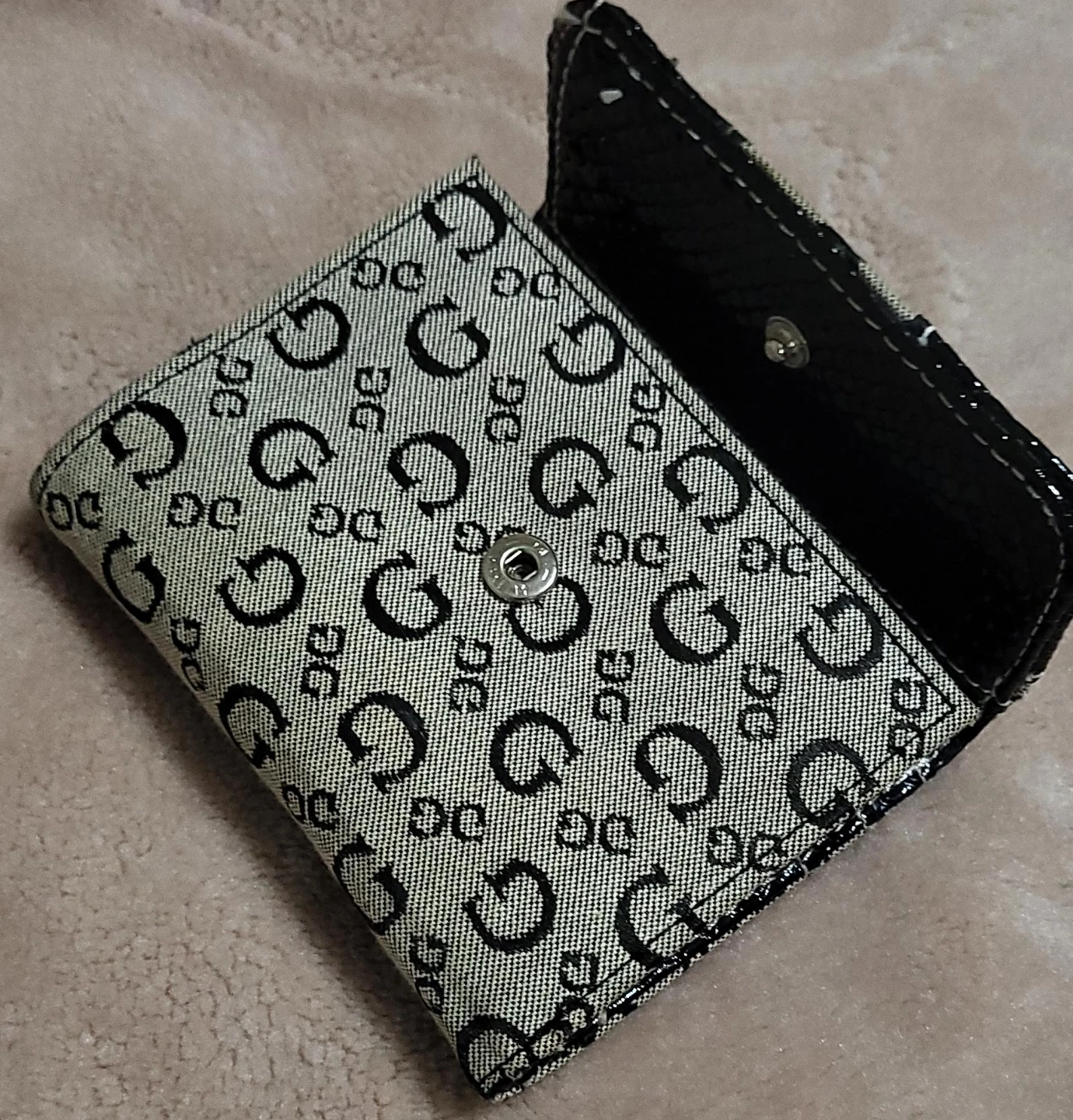 Guess Wallet - photo 2
