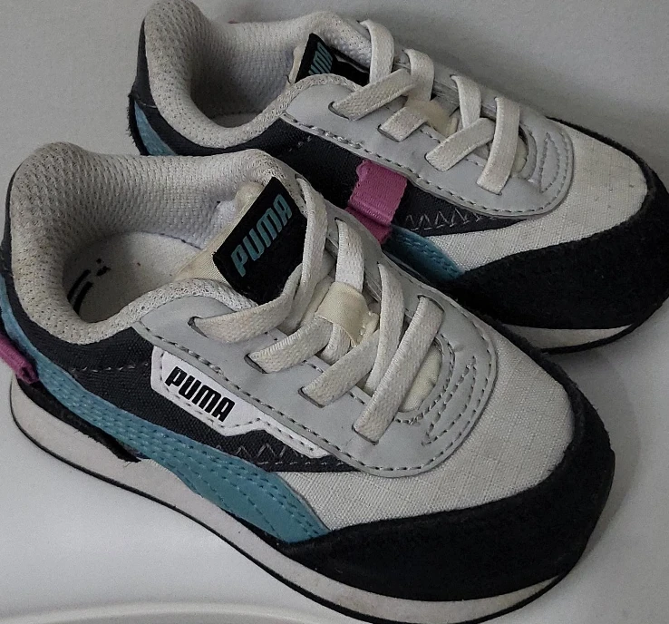 Puma Future Rider Toddler Sneakers - Size 5C.     #Cleanout
