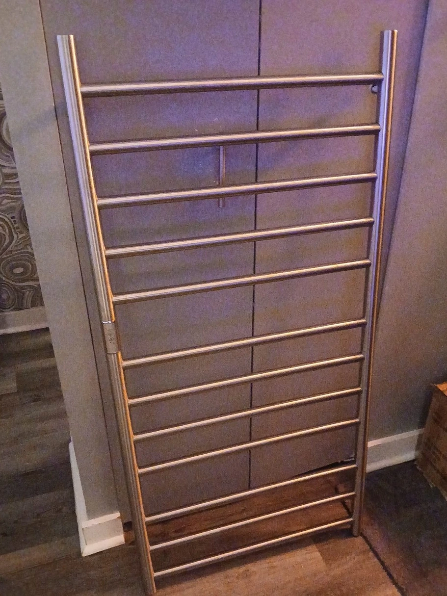 Electric Heated Metal Towel Rack