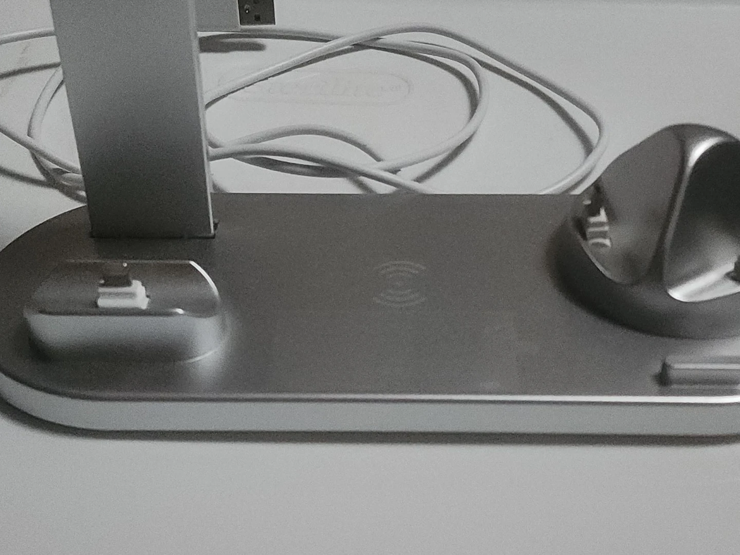 Charging Station Dock, silver, best for Apple products
