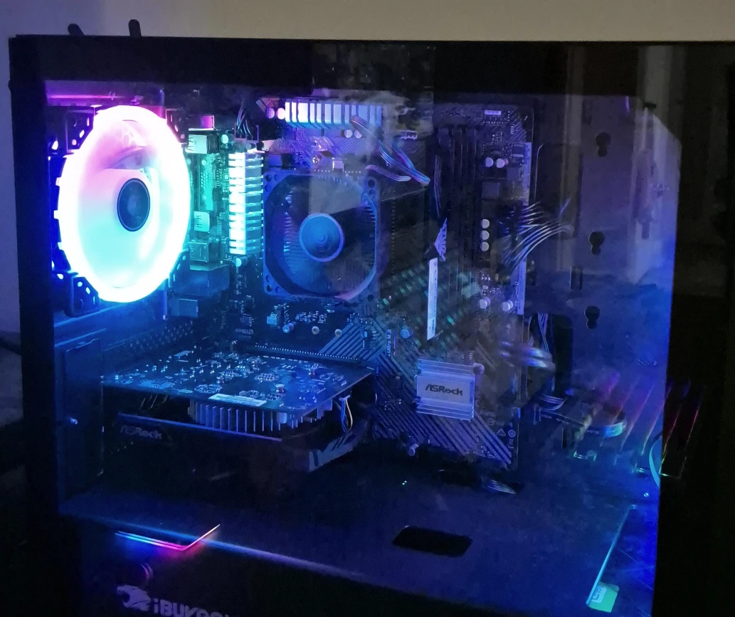 iBUYPOWER Element Mini 9300 Gaming PC