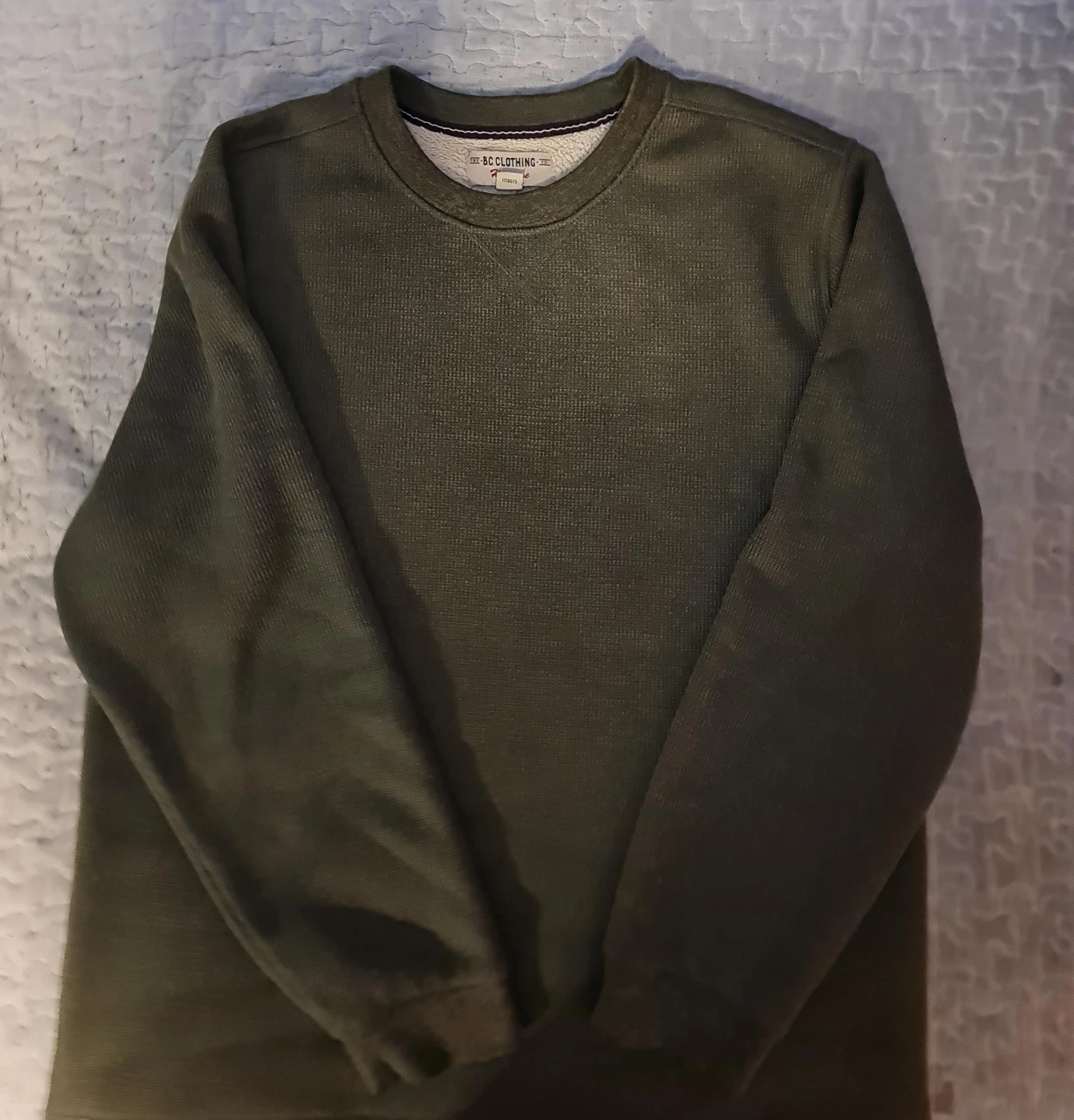BC Clothing Olive Green Sweater - Size  XLarge