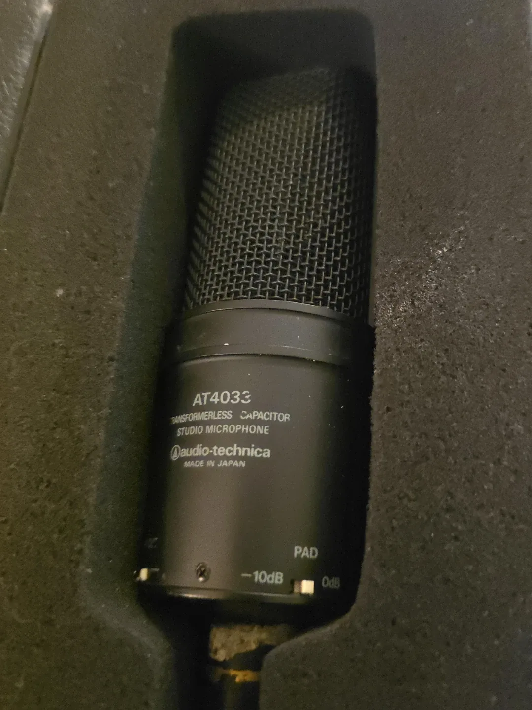 Audio-Technica AT4033 Studio Microphone
