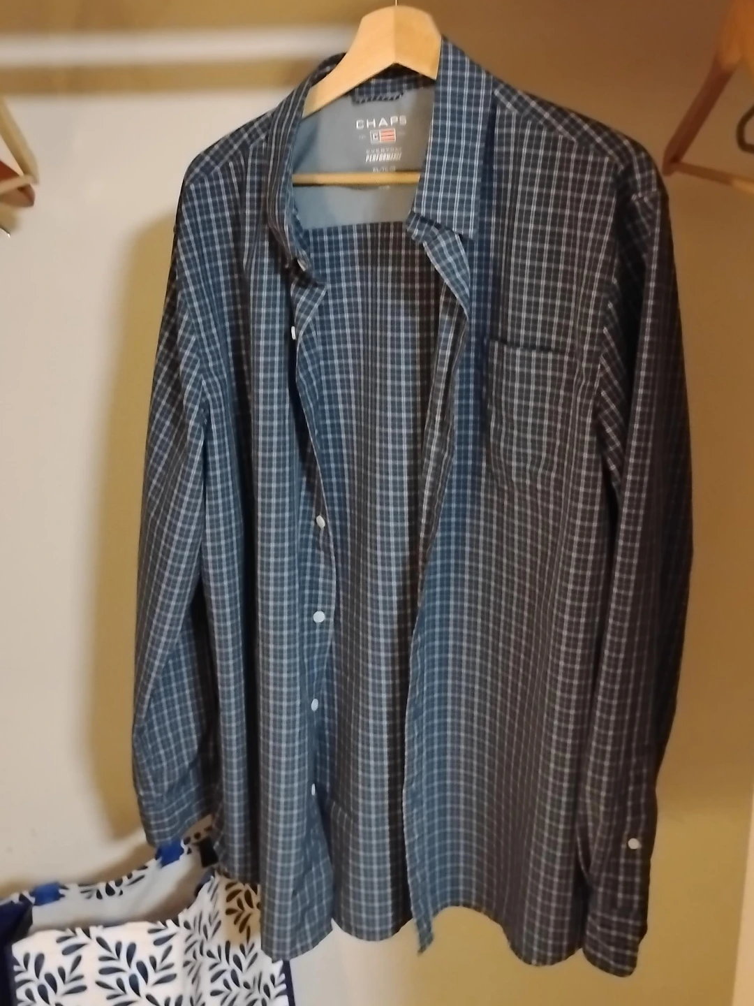 Chaps XL-TG-EG Performance Shirt