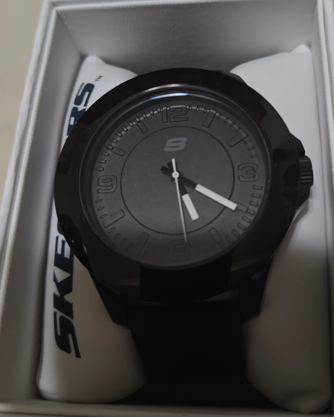 Skechers Black Watch - Like New!