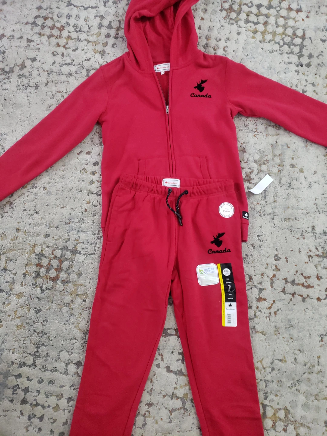 New! Canada Moose Kids Red Tracksuit
