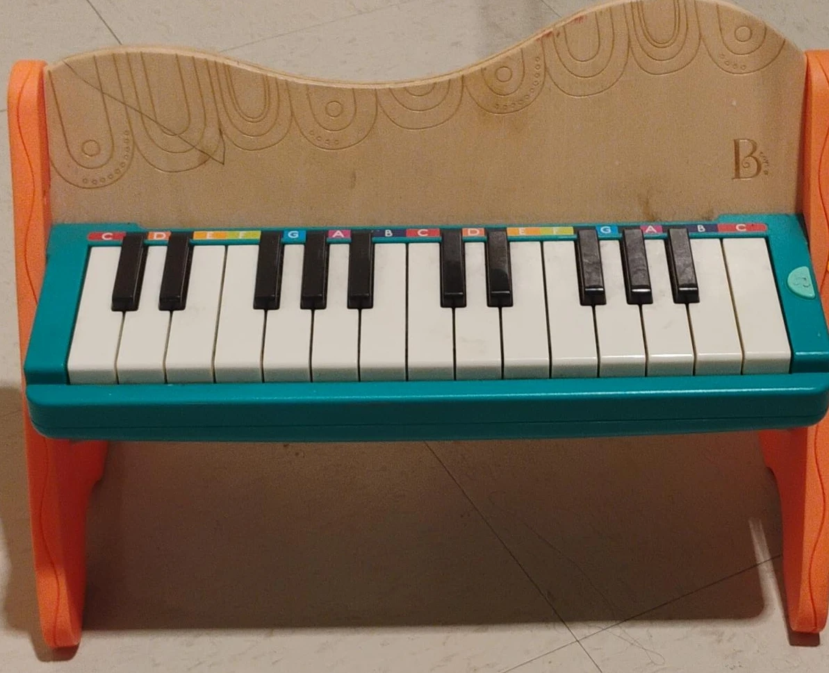 B. toys Wooden Toy Piano - photo 2