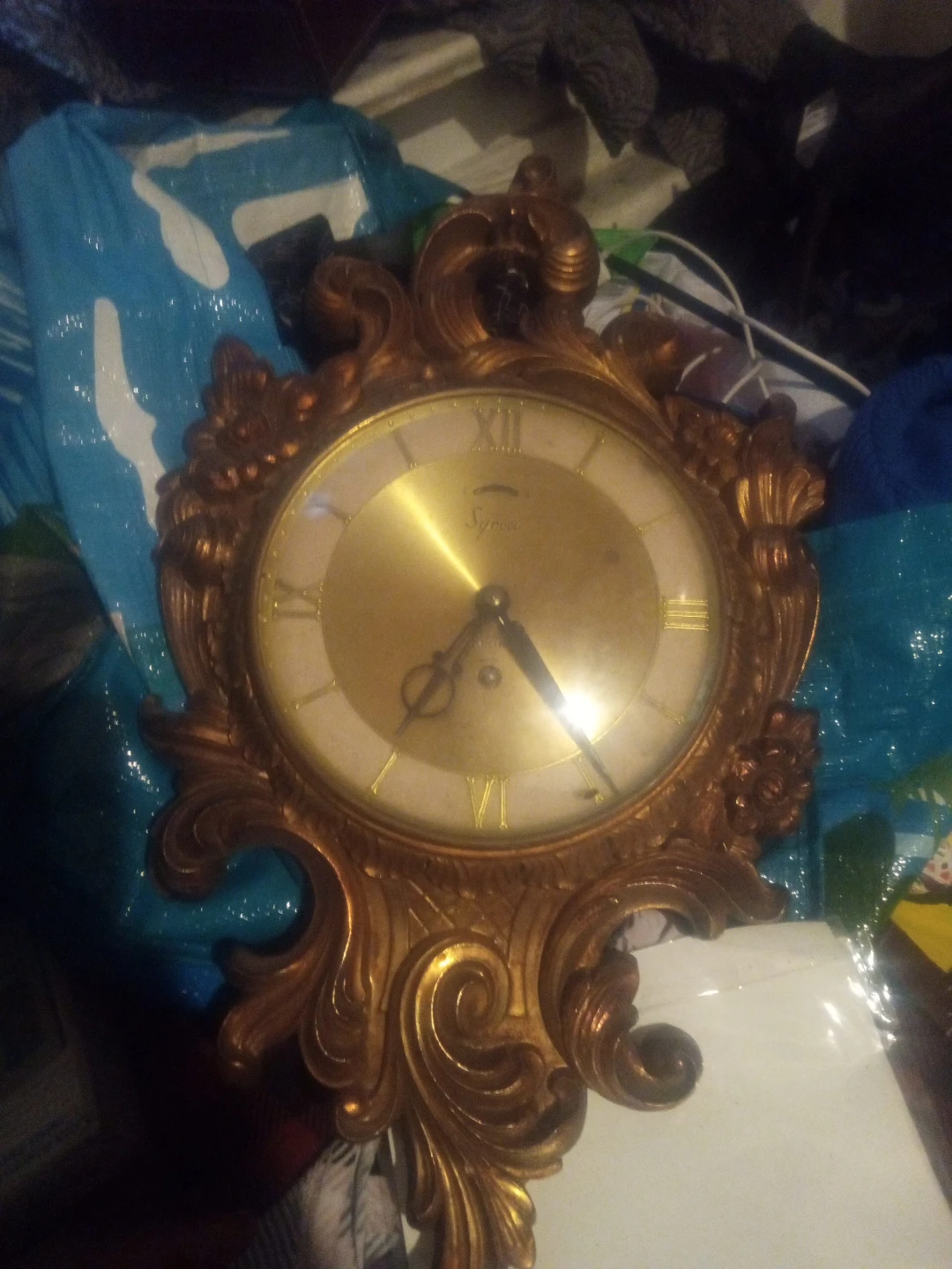 Syroco Vintage Wall Clock