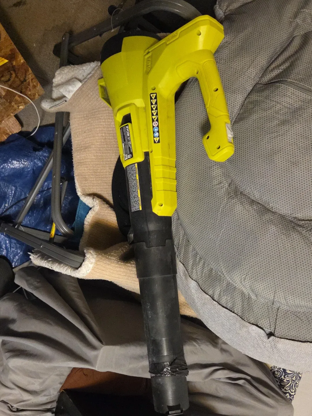 Ryobi ONE+ Cordless Leaf Blower