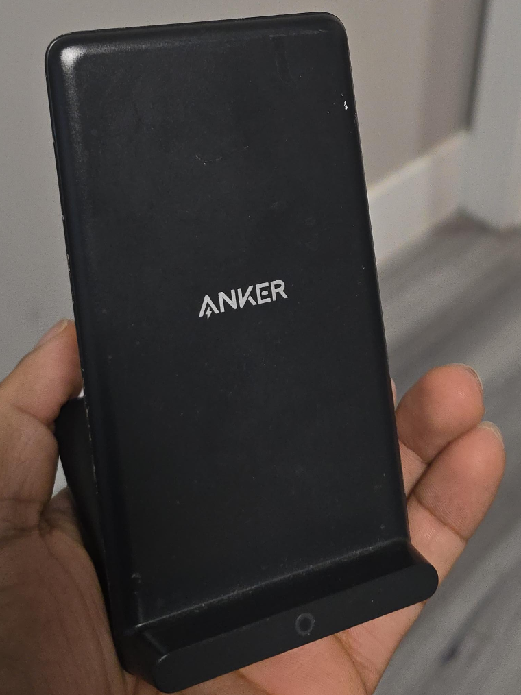 Anker Wireless Charging Stand - Black