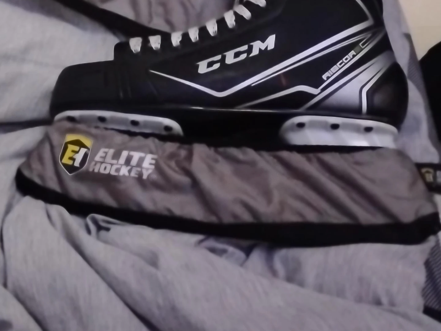 CCM Ribcor Ice Skates