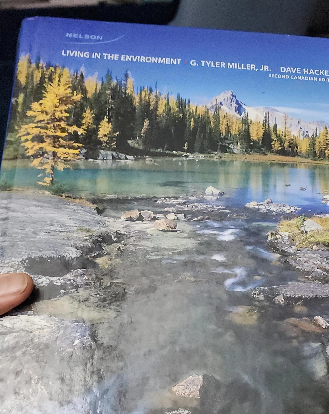 Living in the Environment by G. Tyler Miller Jr.