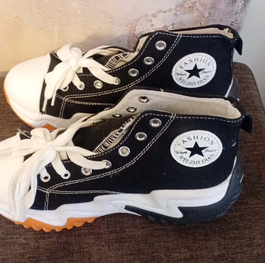 Fashion Jeans Black & White High-Top Sneakers