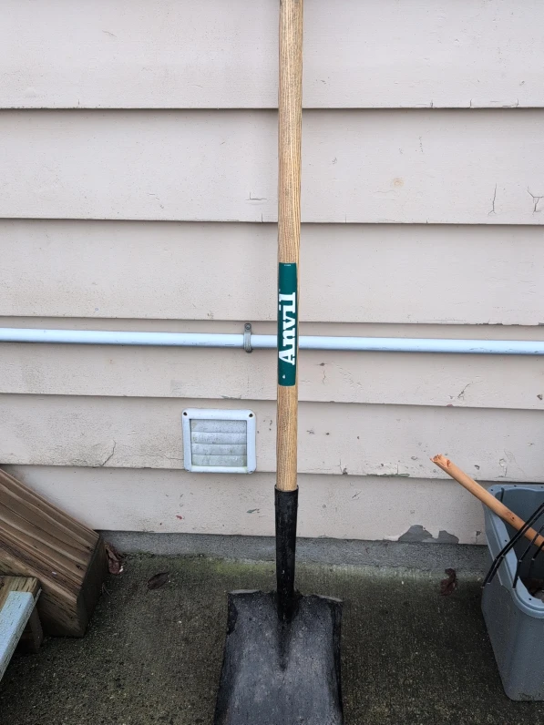 Anvil Shovel