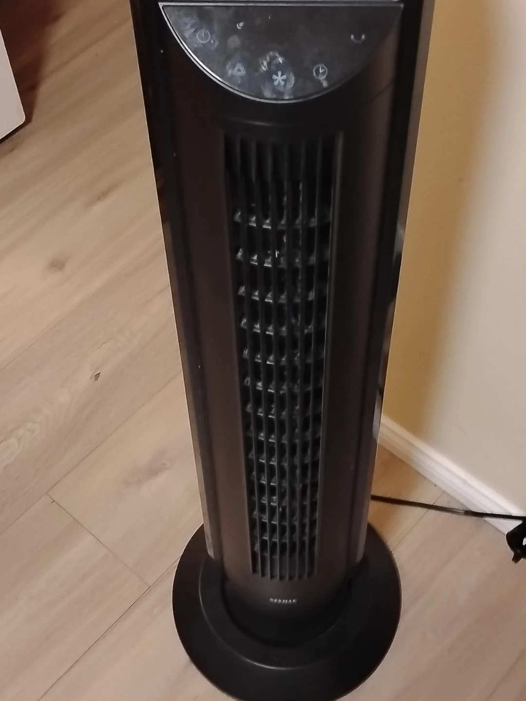 Black Seville Classics Tower Fan