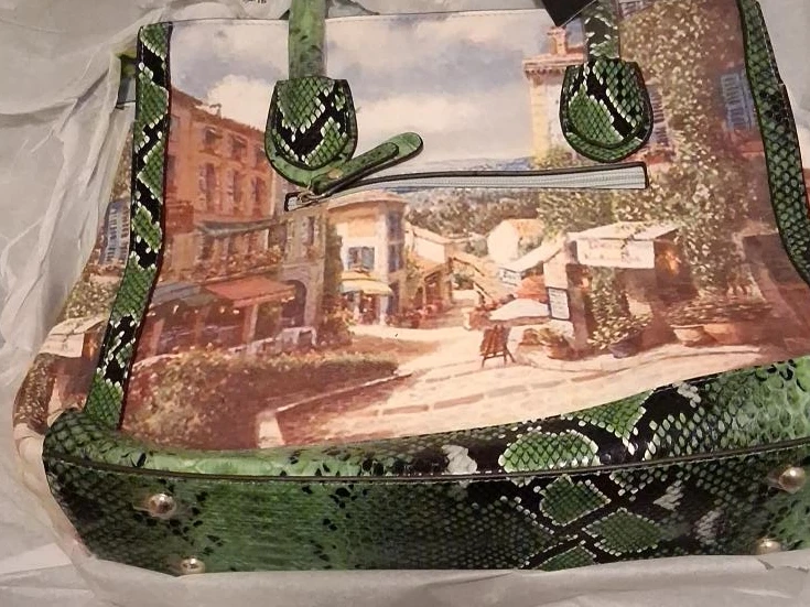 Laura Rossi Tote Bag - Green Snake Print