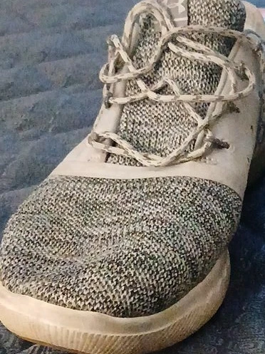 Under Armour Knit Sneaker