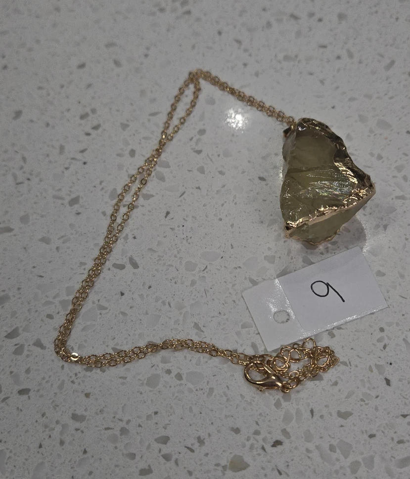 Raw Stone Pendant Necklace - Gold Tone