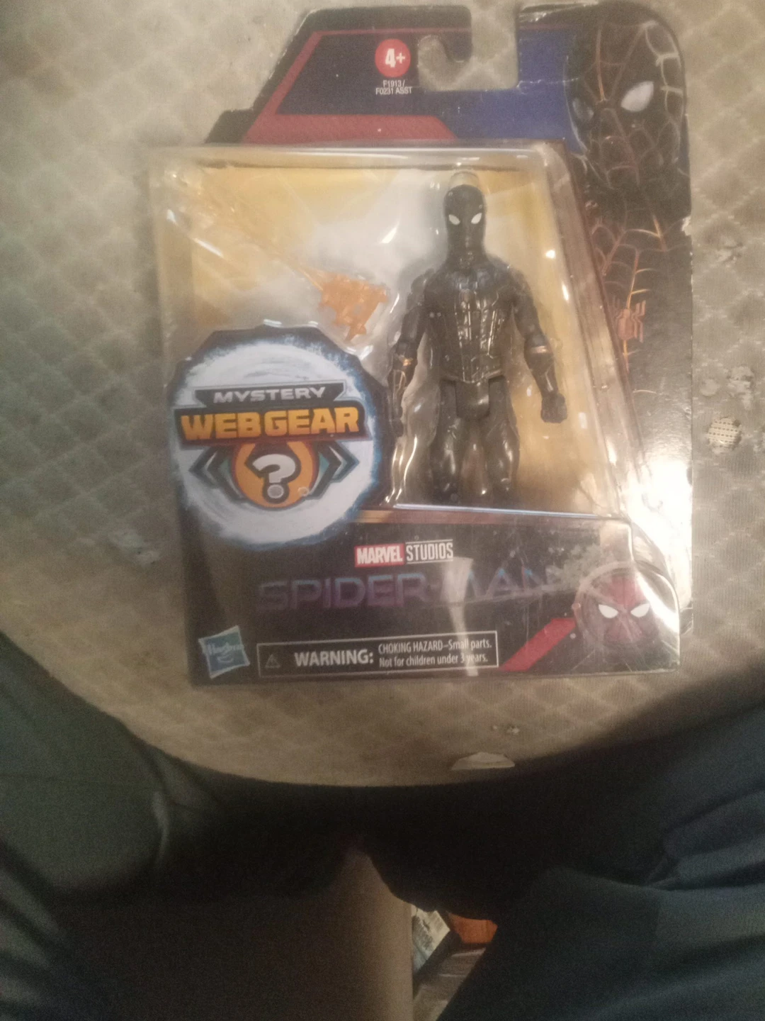 Marvel Studios Spider-Man Mystery Web Gear Figure