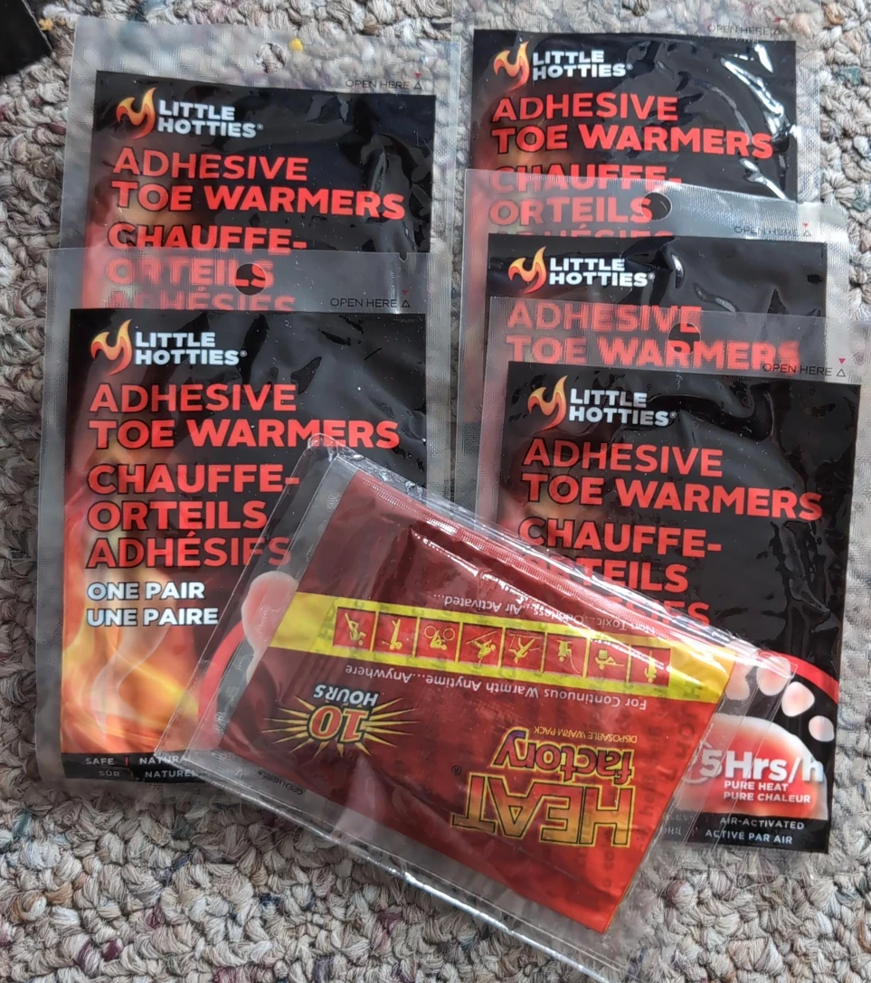 Little Hotties Adhesive Toe Warmers
