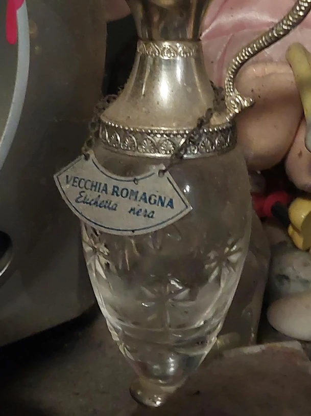 Vecchia Romagna Etichetta Nera Decanter