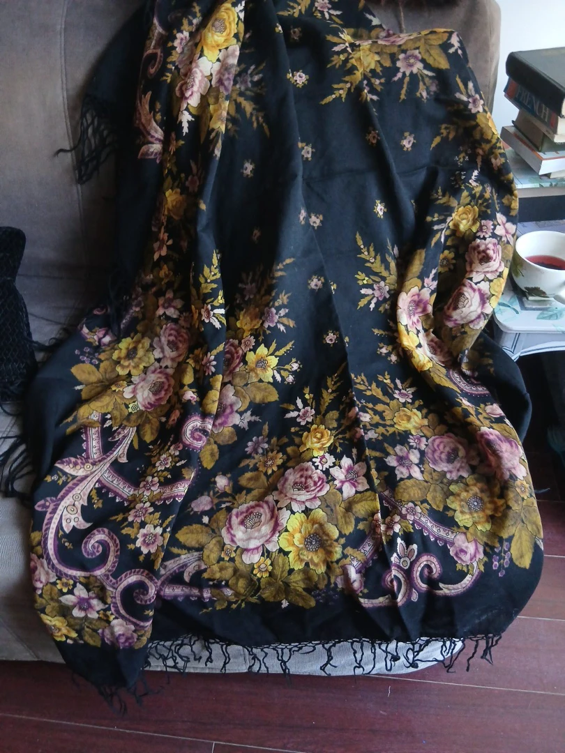 Floral Print Scarf with Fringe
