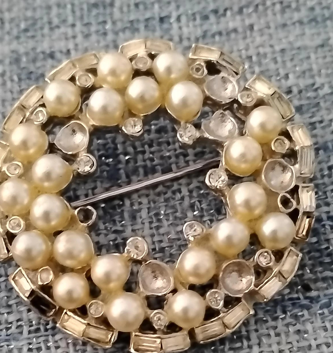 Vintage Pearl & Rhinestone Brooch