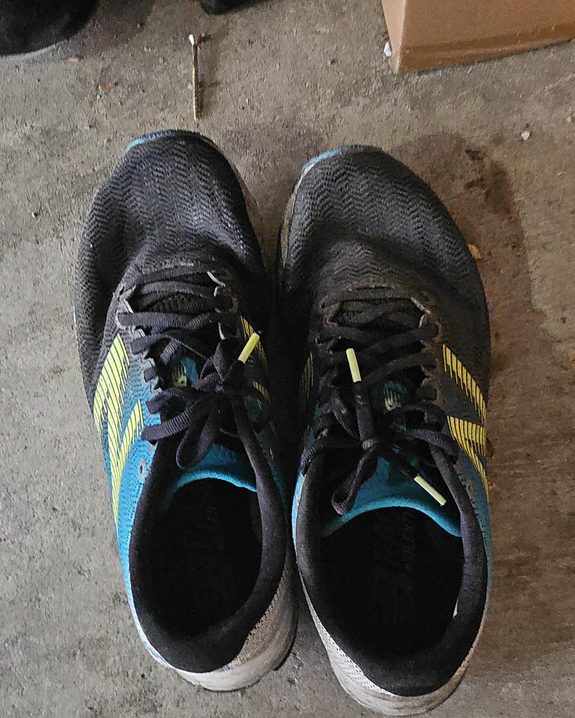 #Gifting mens size 10 New Balance Running Shoes