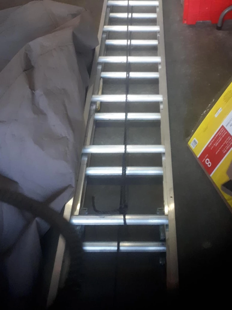 Aluminum Ladder - 24 ft extension