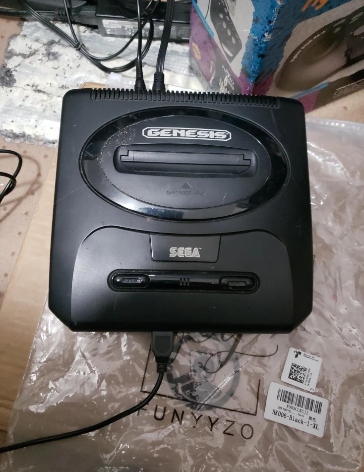 #Cleanout   Sega Genesis Console