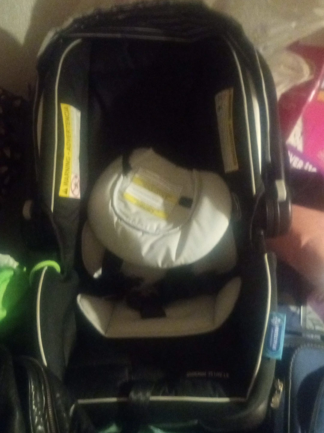 Graco SnugRide LX Infant Car Seat
