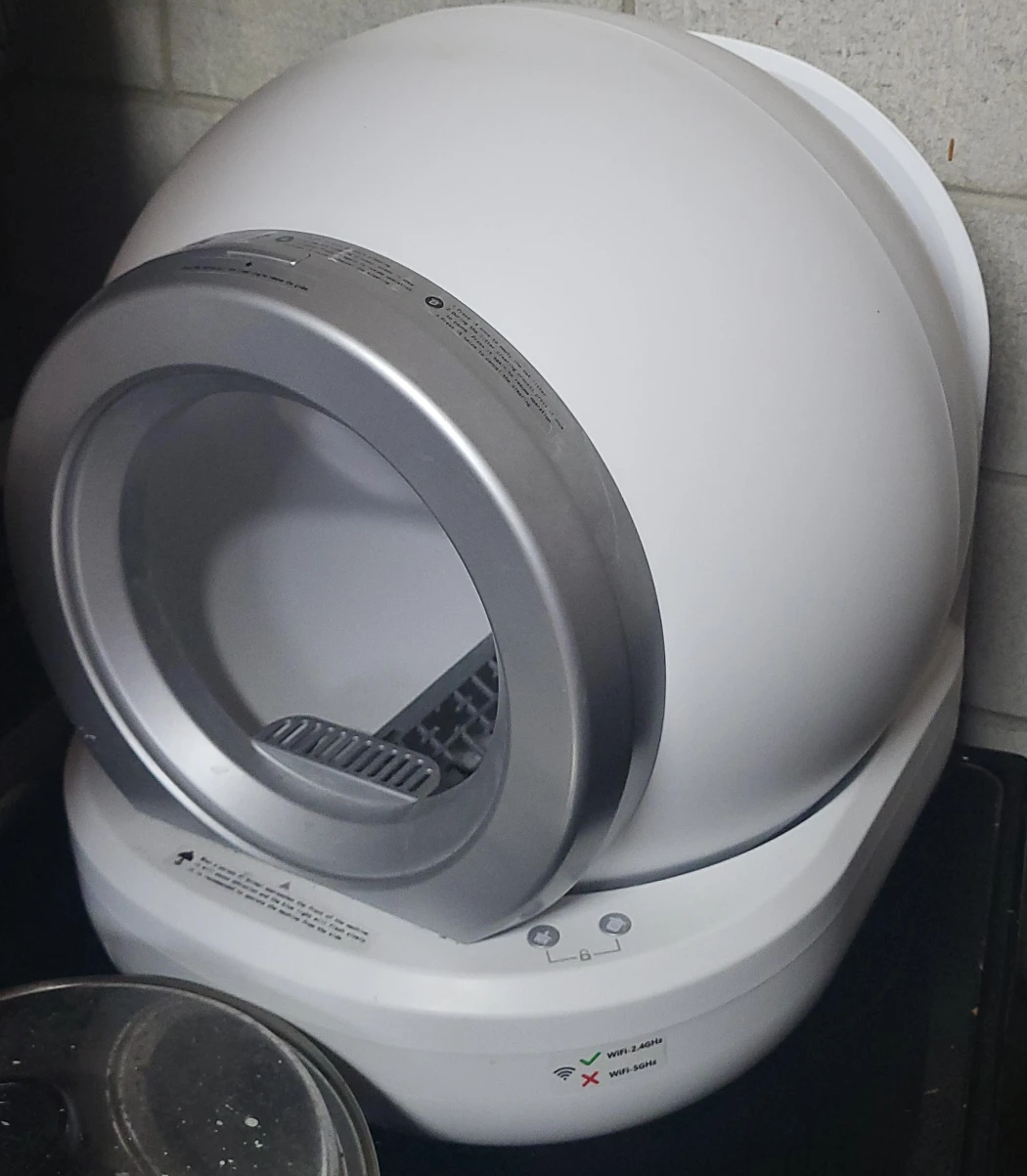 Litter-Robot 3 Connect Automatic Self-Cleaning Litter Box