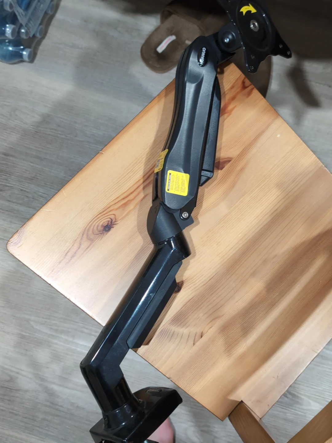 Huanuo Monitor Arm - Black