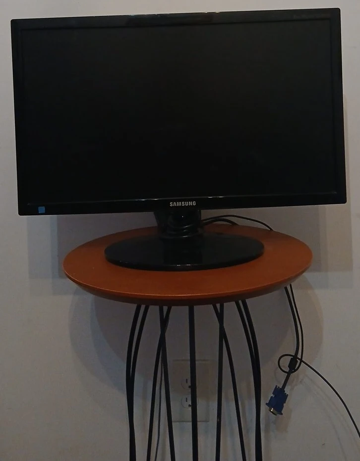 Samsung Monitor - Great Condition