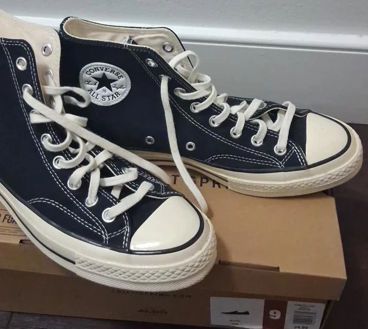 Converse Chuck 70 High Top - Size 9