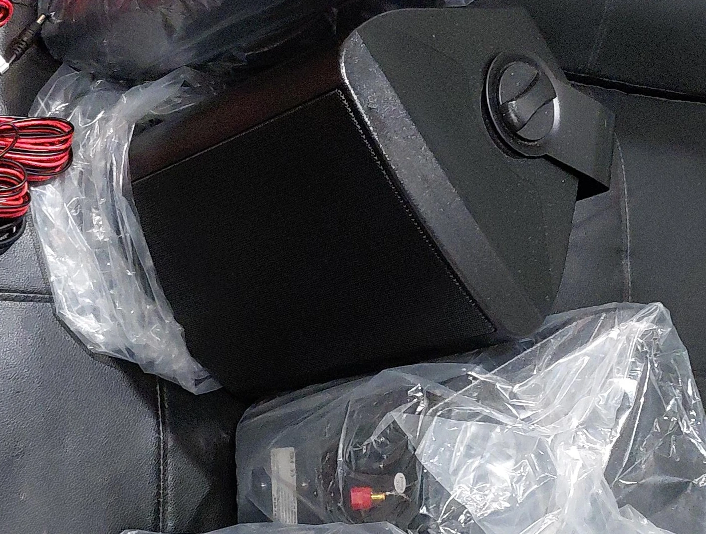 Outdoor Speakers with Wires & Accessories